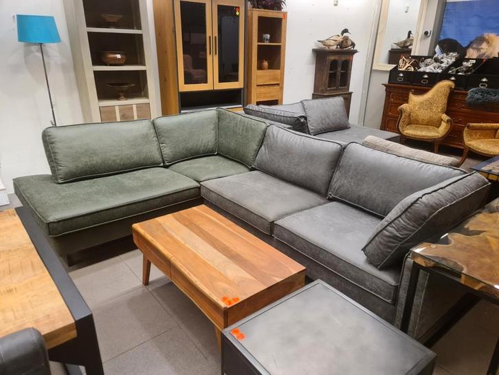 Nieuwe hoekbank leer microvezel groen/grijs 290x215cm €800, Huis en Inrichting, Woonaccessoires | Overige, Nieuw, Ophalen