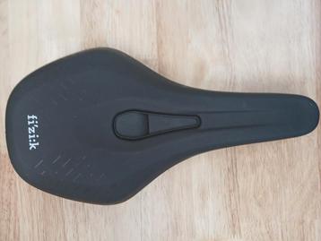 Fizik Terra Ridon Zadel beschikbaar voor biedingen