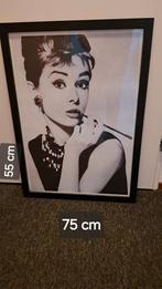 Fotolijst/schilderij Audrey  Hepburn, Huis en Inrichting, Woonaccessoires | Lijsten, Ophalen, 50 tot 75 cm, Zo goed als nieuw