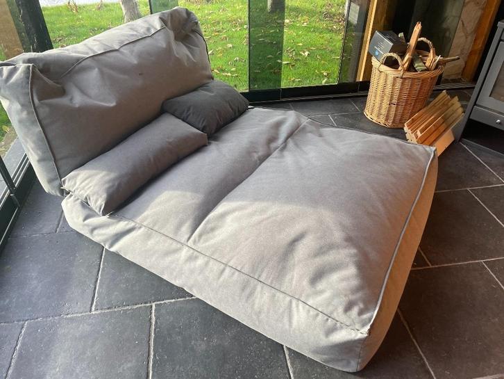 Blomus Daybed Stone, Tuin en Terras, Ligbedden, Zo goed als nieuw, Overige materialen, Ophalen of Verzenden