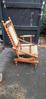 Deense schommelstoel, maar op 4 poten, Huis en Inrichting, Stoelen, Ophalen, Gebruikt, Wit, Eén