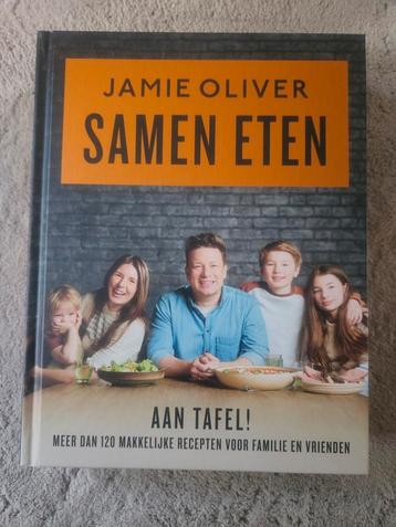 Jamie Oliver - Samen Eten - Aan Tafel! beschikbaar voor biedingen
