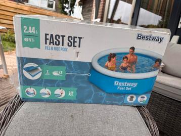 Bestway Fast Set Zwembad - Nieuw in Verpakking beschikbaar voor biedingen