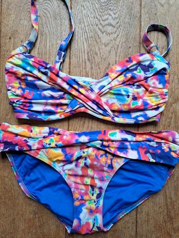 Mooie Seafolly beugel bikini maat 38/40 beschikbaar voor biedingen