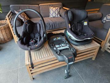 Set van 2 BeSafe izi modulair i-Size inclusief base beschikbaar voor biedingen