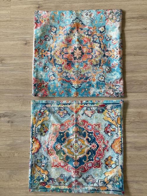 Twee vierkante kussenhoesjes, Huis en Inrichting, Woonaccessoires | Kussens, Nieuw, Overige kleuren, Vierkant, Ophalen of Verzenden