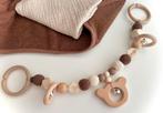 Wagenspanner speenkoord babygym bijtring maxicosihanger enz, Ophalen of Verzenden, Nieuw, Kraamcadeau