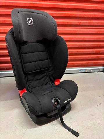 Maxi Cosi Titan isofix beschikbaar voor biedingen