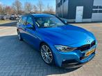 BMW 3-Serie 2.0 328I Touring  AUT 2013 Blauw M sport, Auto's, BMW, Voorwielaandrijving, 15 km/l, Zwart, 4 cilinders