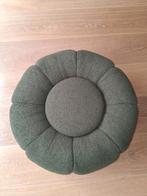 Groene poef in bloemvorm, Huis en Inrichting, Banken | Voetenbanken en Poefen, Ophalen, Zo goed als nieuw, Stof, 50 tot 75 cm