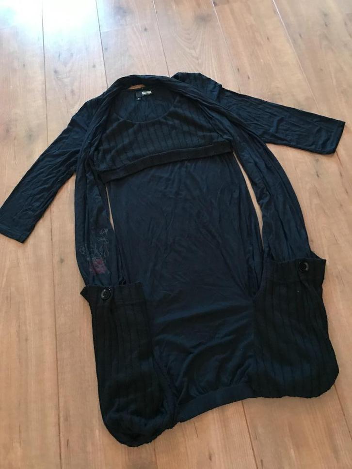 Jurk met sjaal 2026, Kleding | Dames, Jurken, Zo goed als nieuw, Maat 36 (S), Zwart, Boven de knie, Ophalen of Verzenden