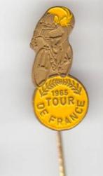 Tour de France 1965 zeldzamer speld met datering/ wielrennen, Verzamelen, Verzenden, Zo goed als nieuw, Sport