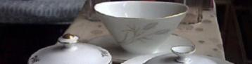 TKA ARZBERG PORSELEIN SERVIES DELEN beschikbaar voor biedingen