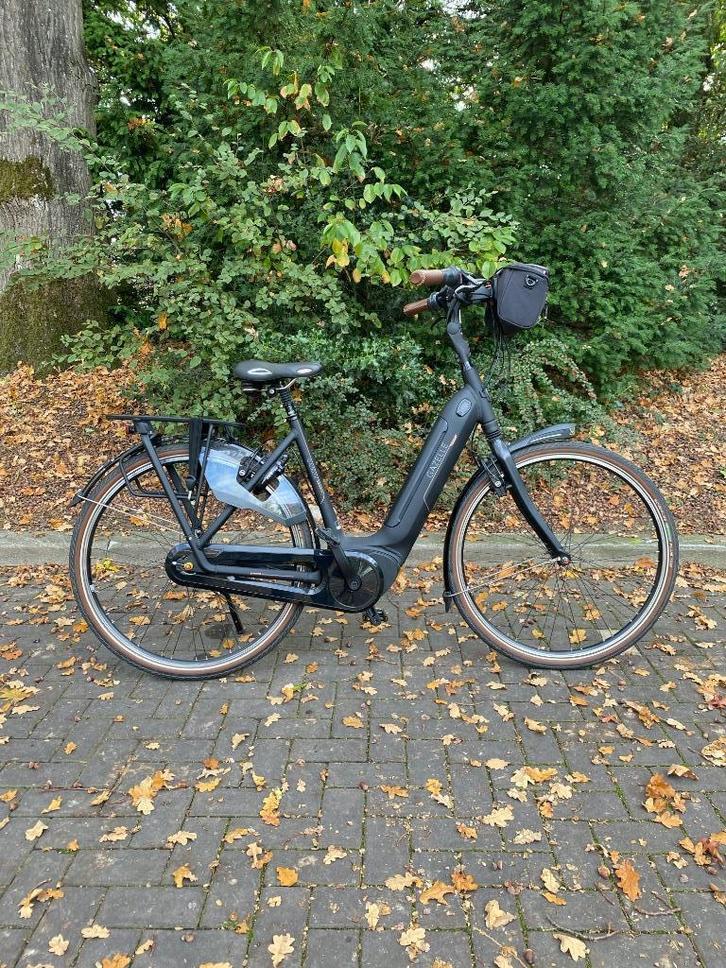 E-bike Gazelle Grenoble C8 HMB, Fietsen en Brommers, Elektrische fietsen, Zo goed als nieuw, Gazelle, 51 tot 55 cm, 50 km per accu of meer