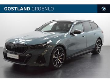BMW 5 Serie Touring 530e M Sport Automaat / Panoramadak / Tr beschikbaar voor biedingen