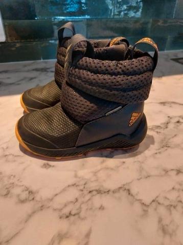 Adidas snowboots maat 25 beschikbaar voor biedingen