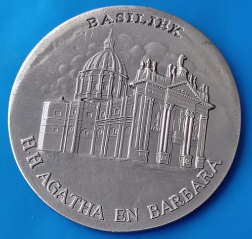 Penning Basiliek HH Agatha en Barbara - Oudenbosch, Postzegels en Munten, Penningen en Medailles, Overige materialen, Nederland