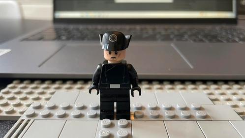 Lego Star Wars sw0870 First Order Officer (Lieutenant / Capt, Kinderen en Baby's, Speelgoed | Duplo en Lego, Nieuw, Lego, Losse stenen