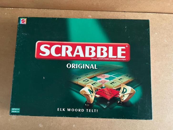 Scrabble compleet, Hobby en Vrije tijd, Gezelschapsspellen | Bordspellen, Gebruikt, Ophalen
