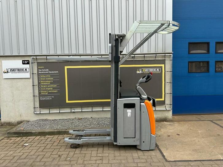 VS-22584 Elektrische triplex stapelaar Still initiële lift, Zakelijke goederen, Machines en Bouw | Heftrucks en Intern transport