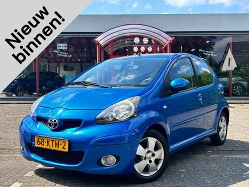 Toyota Aygo 1.0-12V Dynamic Blue | Airco, Auto's, Toyota, Bedrijf, Aygo, ABS, Airbags, Airconditioning, Elektrische ramen, Lichtmetalen velgen