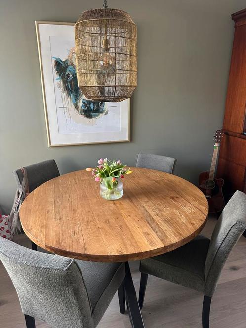 Ronde robuuste houten eettafel 140 cm (Mesola, Pronto Wonen), Huis en Inrichting, Tafels | Eettafels, Gebruikt, 100 tot 150 cm