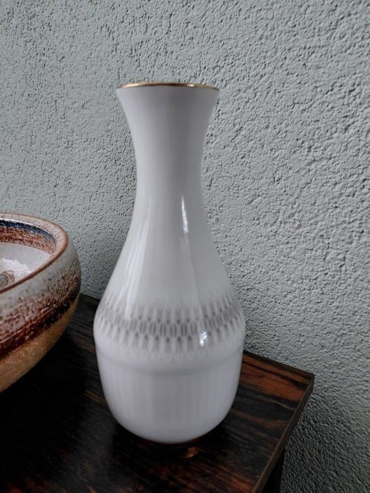 Bavaria Johann Seltmann Vohenstrauß vaas met gouden rand, Ophalen of Verzenden