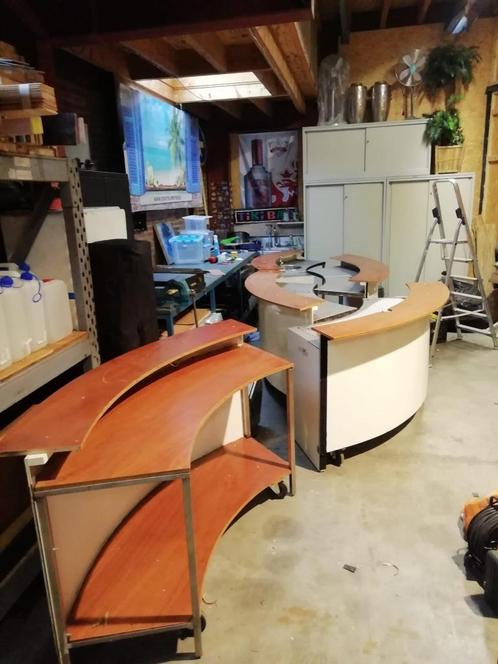 Grote ronde rvs bar voor evenementen te koop, Huis en Inrichting, Barren, Gebruikt, Ophalen