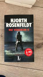 Hjorth Rosenfeldt - Wat verborgen is, Boeken, Thrillers, Ophalen of Verzenden, Zo goed als nieuw, Hjorth Rosenfeldt