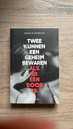Karen M. McManus - Twee kunnen een geheim bewaren, Ophalen of Verzenden, Zo goed als nieuw, Karen M. McManus