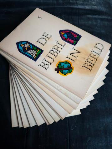 Strip 'de bijbel in beeld ' deel 1tm 15 (behalve nr 13) beschikbaar voor biedingen