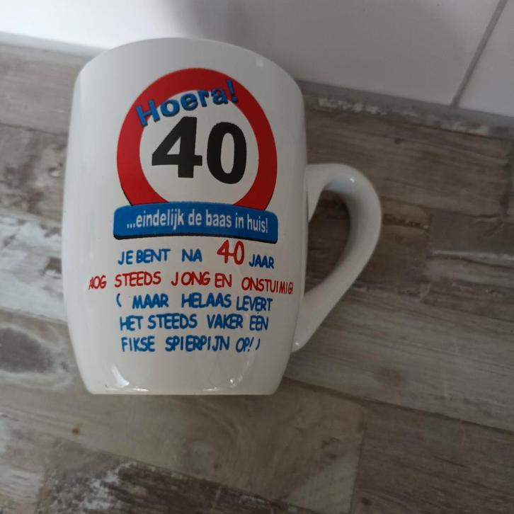 40 Jaar Mok - Eindelijk de baas in huis!, Huis en Inrichting, Keuken | Keukenbenodigdheden, Nieuw, Ophalen of Verzenden