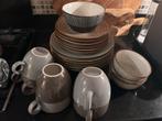 Xenos Servies - 12 Borden & 4 Bakjes, Ophalen, Gebruikt, Overige typen, Overige stijlen