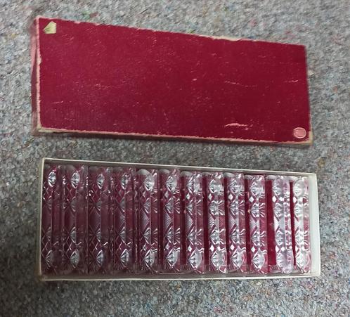 12 kristallen messenhouders, Huis en Inrichting, Keuken | Bestek, Gebruikt, Ophalen of Verzenden
