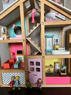 Hema poppenhuis inclusief inrichting, Ophalen, Zo goed als nieuw