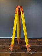 Vintage houten industriële tri-pod - statief - driepoot WILD, Ophalen of Verzenden