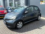 Toyota Aygo 1.0 1e EIG | LAGE KM | GOED ONDERHOUDEN | APK |, Voorwielaandrijving, Stof, Gebruikt, 4 stoelen