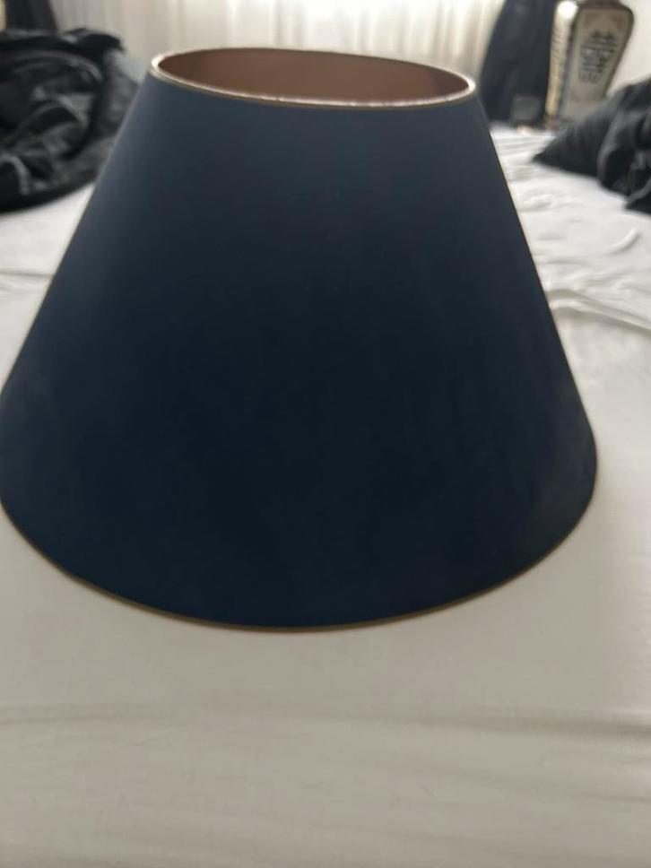 Chique Grote Blauwe Lampenkap, Huis en Inrichting, Lampen | Lampenkappen, Zo goed als nieuw, 25 tot 50 cm, Overige vormen, Blauw