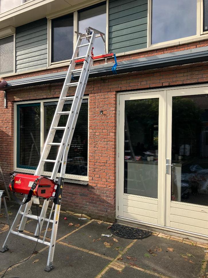 3-delige ladder en 2-delige ladder + laddertakel, Doe-het-zelf en Verbouw, Ladders en Trappen, Zo goed als nieuw, Ladder, 4 meter of meer
