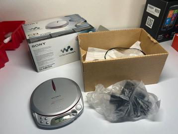 Sony Discman - Draagbare CD-speler - Vintage Muziekdrager beschikbaar voor biedingen