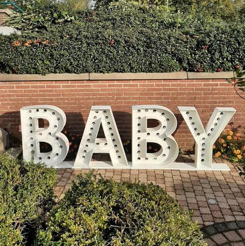 Lichtletters BABY, babyshower, gender reveal decoratie, Hobby en Vrije tijd, Feestartikelen | Verhuur, Nieuw, Geboorte of Huwelijk