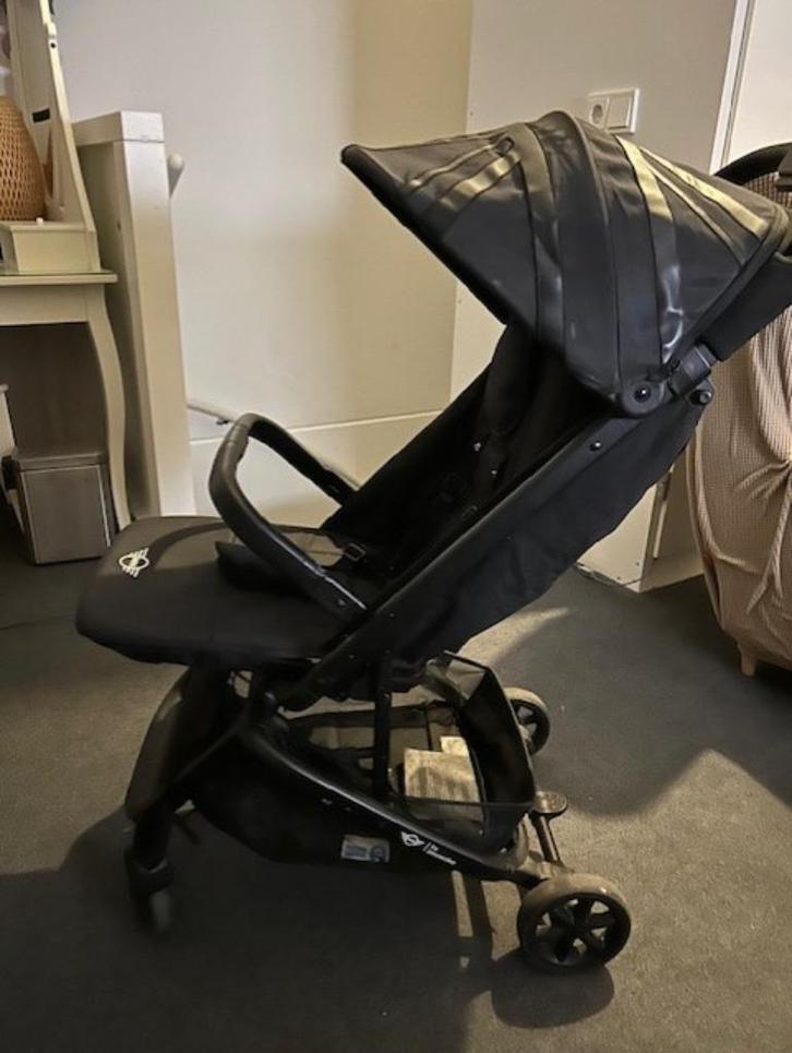 Mini By Easywalker S Buggy - zwart (1 hand inklapbaar), Kinderen en Baby's, Buggy's, Gebruikt, Overige merken, Zonnekap, Ophalen