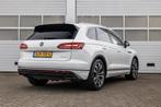 Volkswagen Touareg 3.0 TSI 380pk eHybrid 4MOTION | SoH 93% |, Automaat, 12 maanden, Gebruikt, Wit