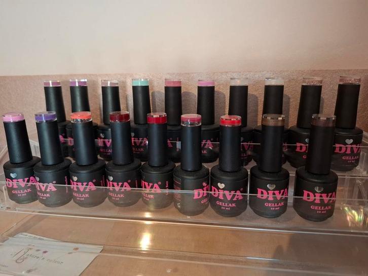 Gelpolish te koop Diva, Sieraden, Tassen en Uiterlijk, Uiterlijk | Cosmetica en Make-up, Zo goed als nieuw, Handen en Nagels, Overige kleuren