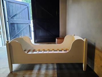 Juniorbed beschikbaar voor biedingen