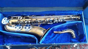 Tenor saxofoon beschikbaar voor biedingen