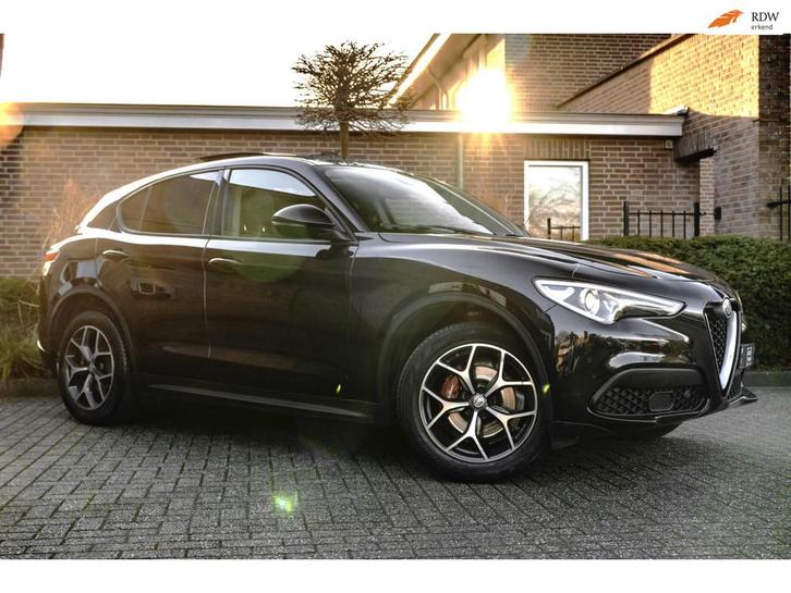 Alfa Romeo Stelvio 2.0 T AWD B-Tech Q4 200 PK Pano Adaptive, Auto's, Alfa Romeo, Bedrijf, Te koop, Stelvio, 4x4, ABS, Achteruitrijcamera