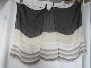 dunne grijs zwarte beige calvin klein omslagsjaal/poncho beschikbaar voor biedingen