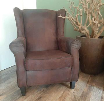 Fauteuil zacht leer beschikbaar voor biedingen