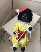Oude Zwartepiet op schommel, Verzenden, Zo goed als nieuw